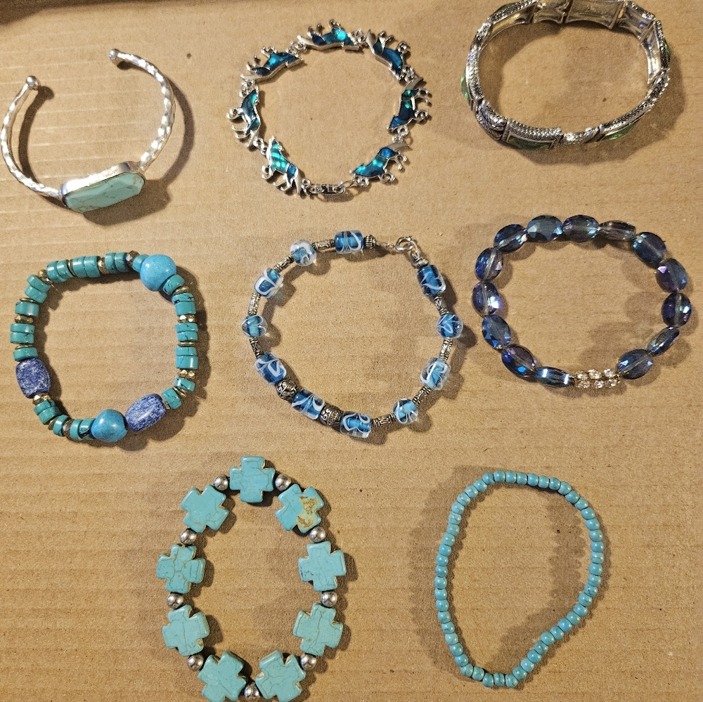 Lot 8 Pcs. Beaded Bracelets Blue Motif Assorted